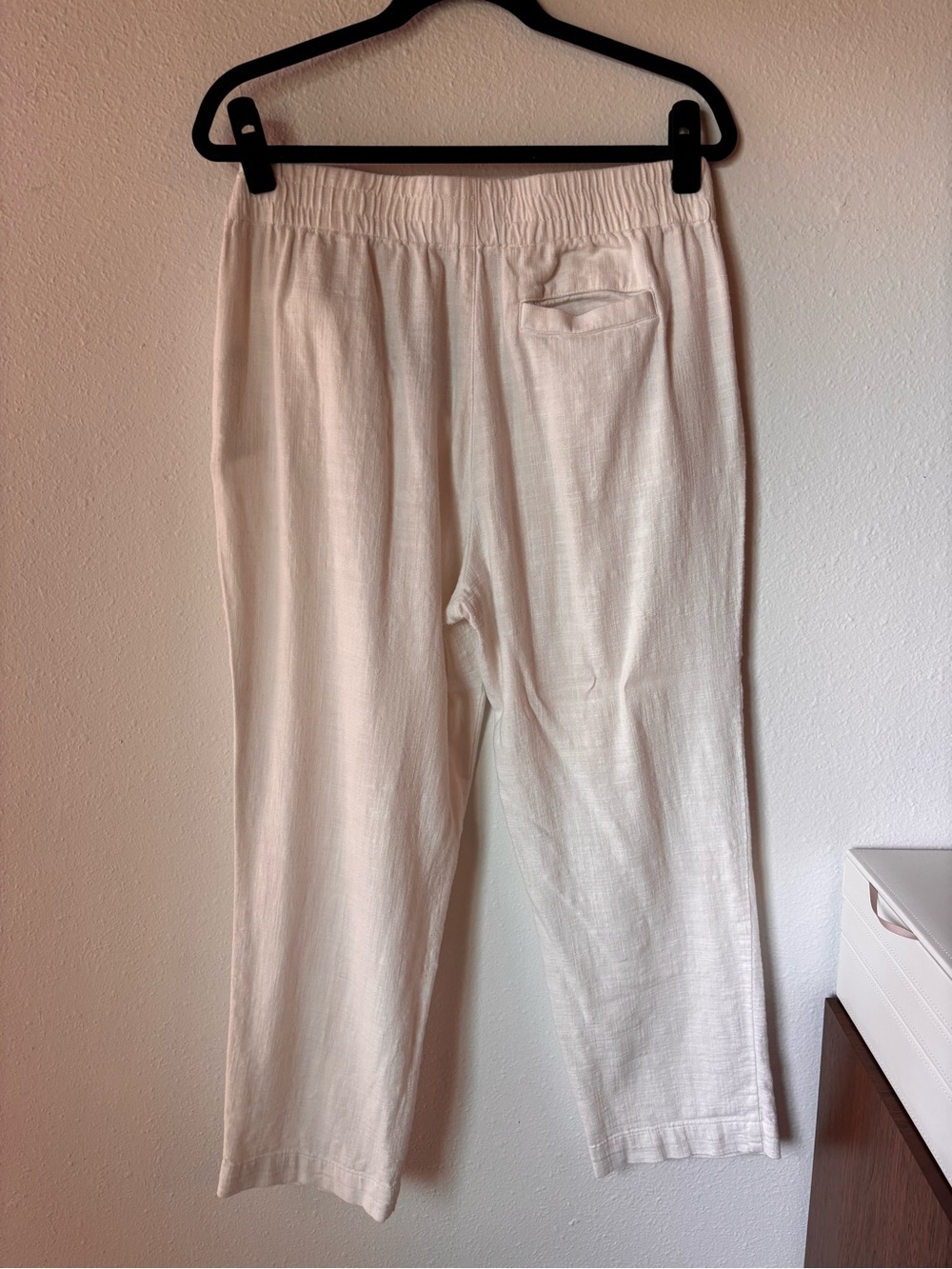 Marine Layer Cream Relaxed Pants - Picture 3 of 3